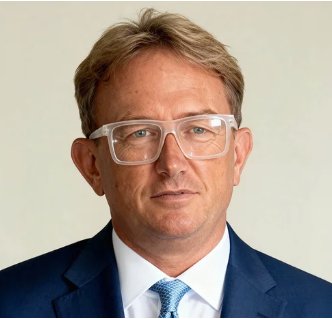 Ross Thompson, Chief Operating Officer of Heliofold